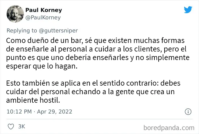 “Hombres, HAGAN ESTO”: Este camarero alertó a una mujer sobre un hombre sospechoso e inspiró a que otros compartieran historias similares