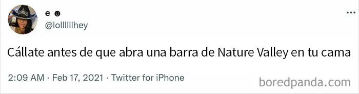 20 Personas amenazando a alguien de formas divertidas y caóticas, compartidas en el grupo "amenazas raras"