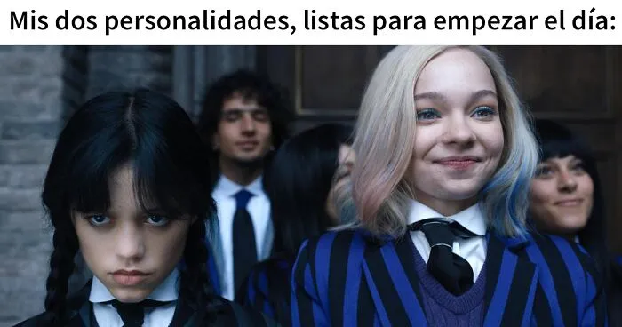 25 Divertidos memes y reacciones hacia la terrorífica serie "Merlina" de Netflix