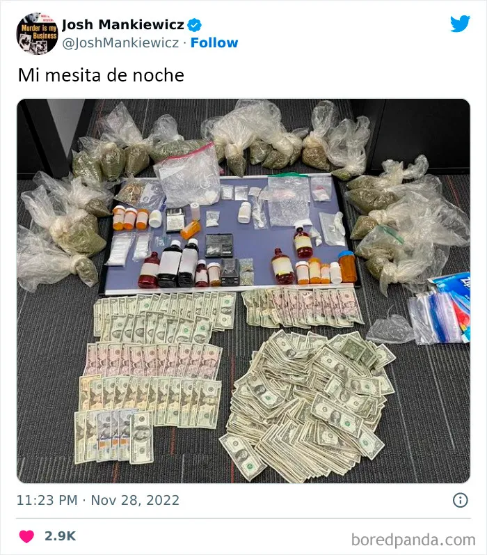 Elon Musk publicó una foto de su mesita de noche y en internet respondieron con memes (25 imágenes)
