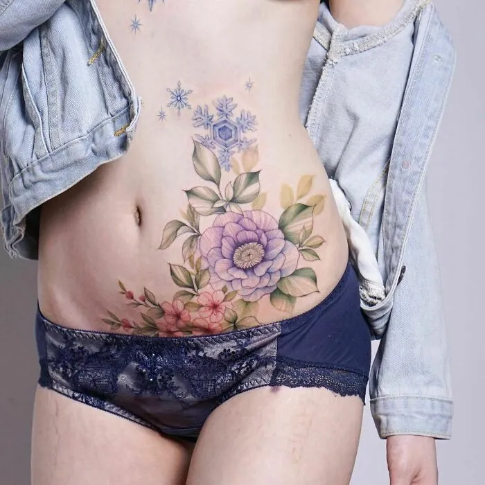 50 Tatuajes florales que parecen pinturas de acuarela sobre la piel (nuevas fotos)