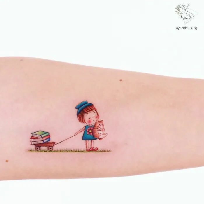 Este tatuador turco crea adorables escenas de cuento sobre la piel