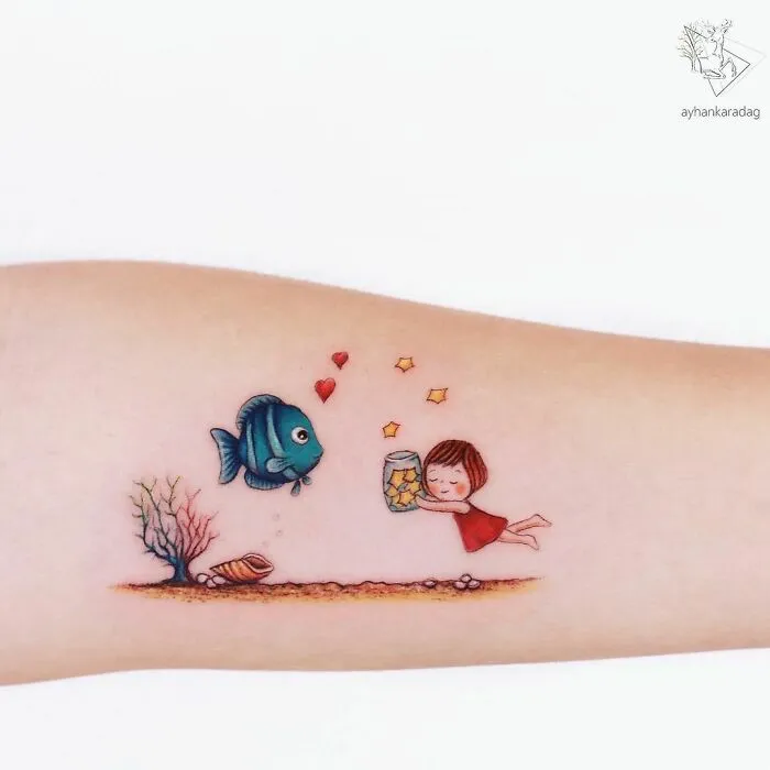 Este tatuador turco crea adorables escenas de cuento sobre la piel