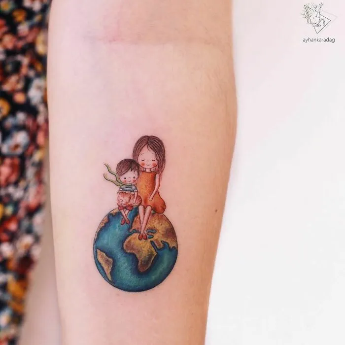 Este tatuador turco crea adorables escenas de cuento sobre la piel