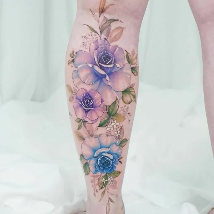 50 Tatuajes florales que parecen pinturas de acuarela sobre la piel (nuevas fotos)