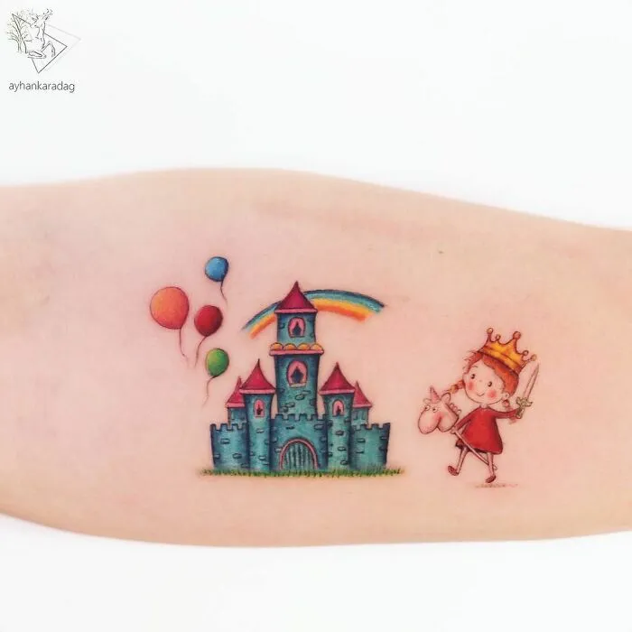 Este tatuador turco crea adorables escenas de cuento sobre la piel