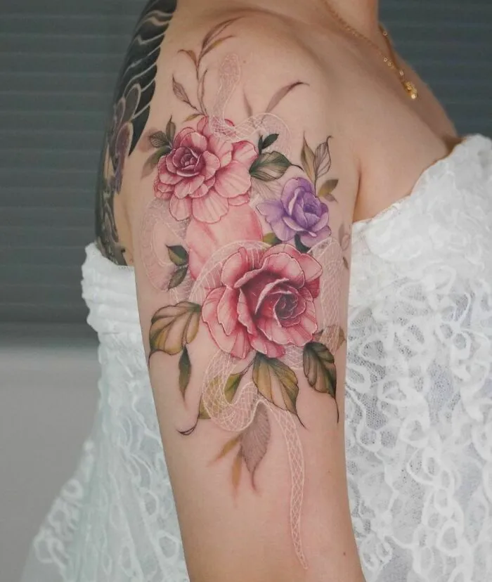 50 Tatuajes florales que parecen pinturas de acuarela sobre la piel (nuevas fotos)