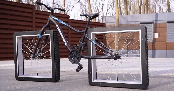 Esta bicicleta tiene las ruedas cuadradas y funciona mejor de lo que crees