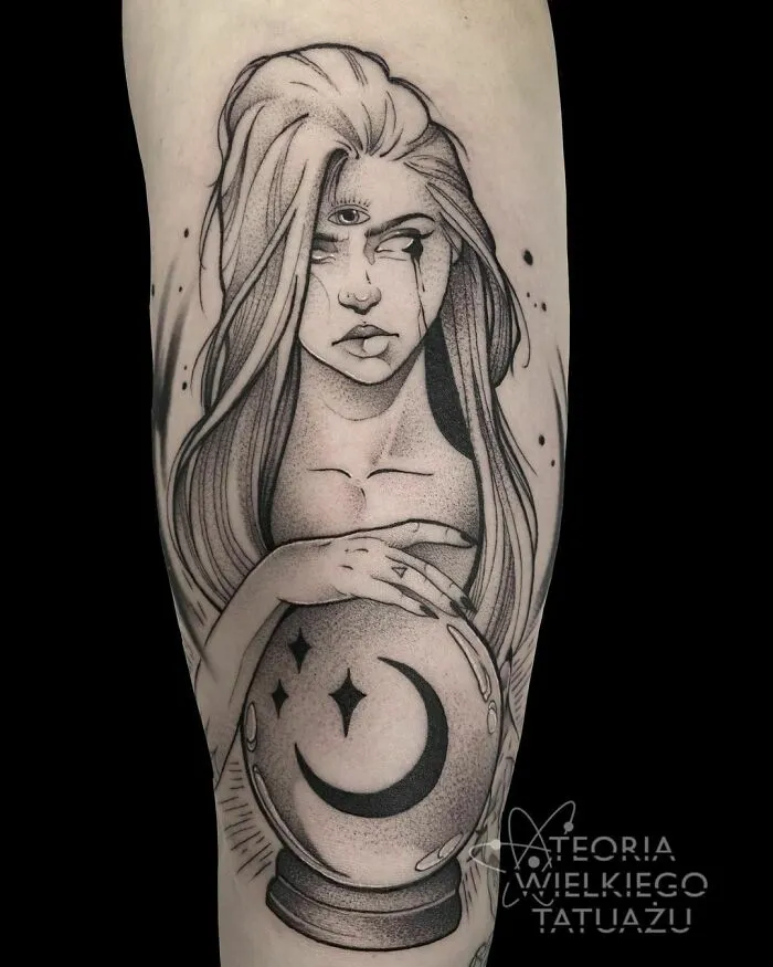 30 Tatuajes muy simbólicos para sentirse brujita todo el año