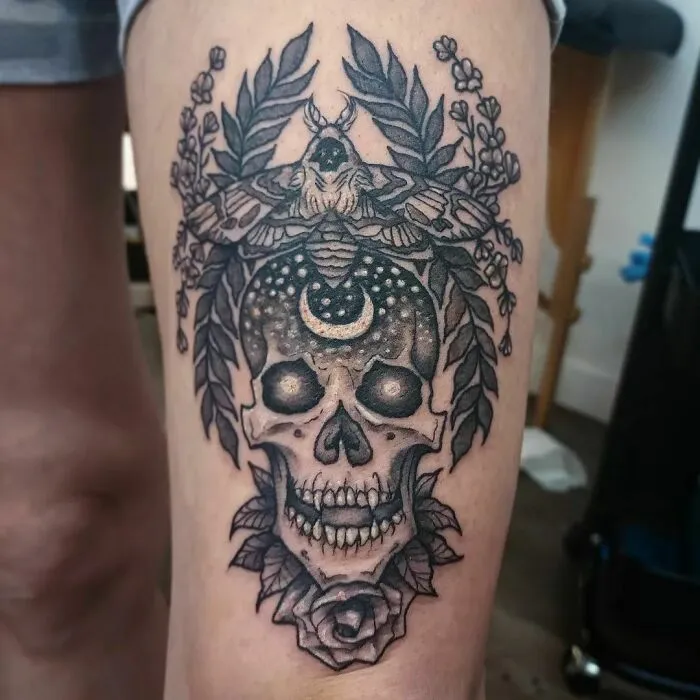 30 Tatuajes muy simbólicos para sentirse brujita todo el año