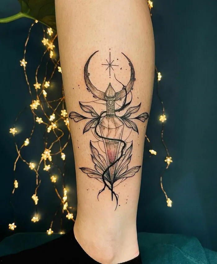 30 Tatuajes muy simbólicos para sentirse brujita todo el año