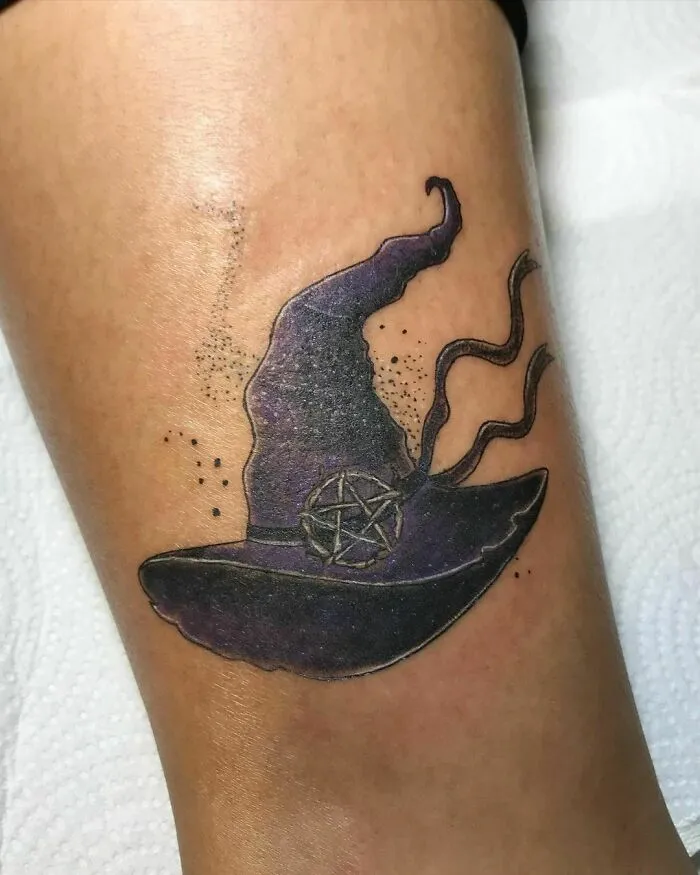 30 Tatuajes muy simbólicos para sentirse brujita todo el año