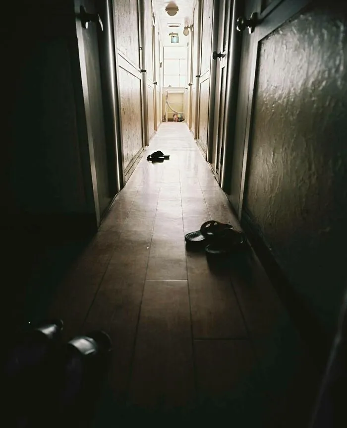40 Fotos que muestran la miseria de vivir en estos diminutos habitáculos surcoreanos llamados "goshitel"