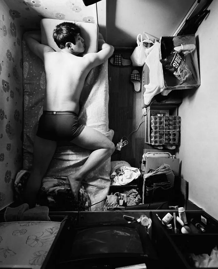 40 Fotos que muestran la miseria de vivir en estos diminutos habitáculos surcoreanos llamados "goshitel"