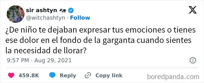 18 Publicaciones muy aleatorias compartidas por el proyecto de redes sociales «Today Years Old»