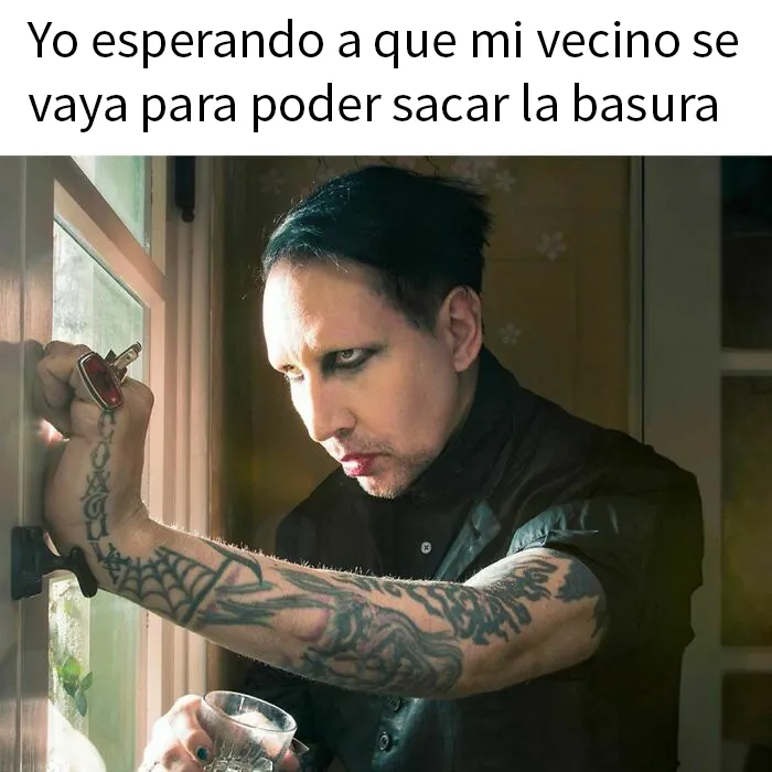 20 Memes tan espeluznantes como morbosos para amantes del terror