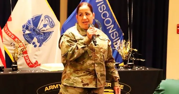 Army Suspends Base’s First Female Commander After Trump, Hegseth Portraits Were Flipped Around