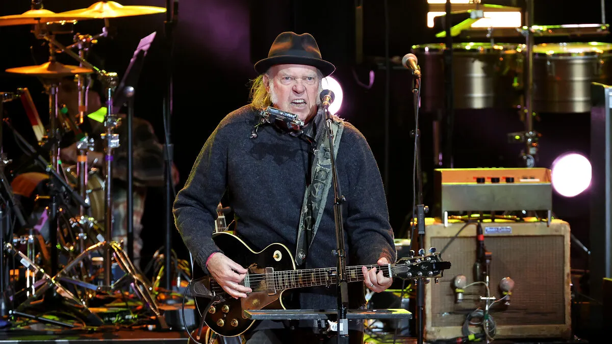 Neil Young Tells Trump To Leave Musicians Alone And Focus On The Damage He's Done
