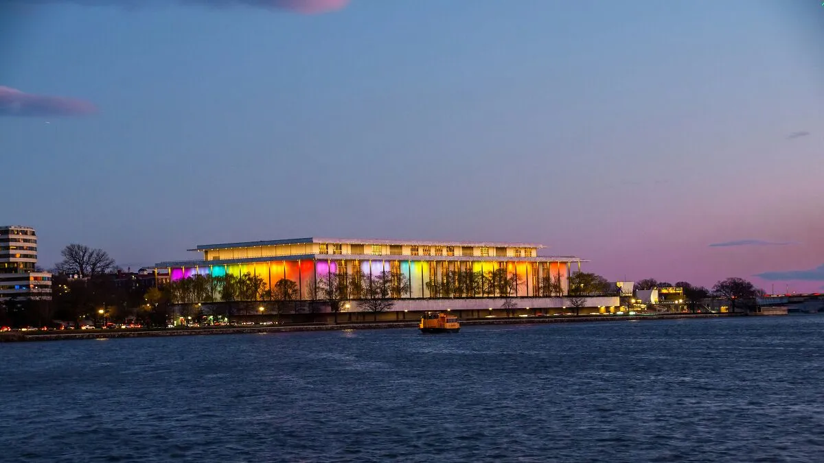 Kennedy Center Earnings Crash After Trump Grabs Hold Of Iconic Arts Institution