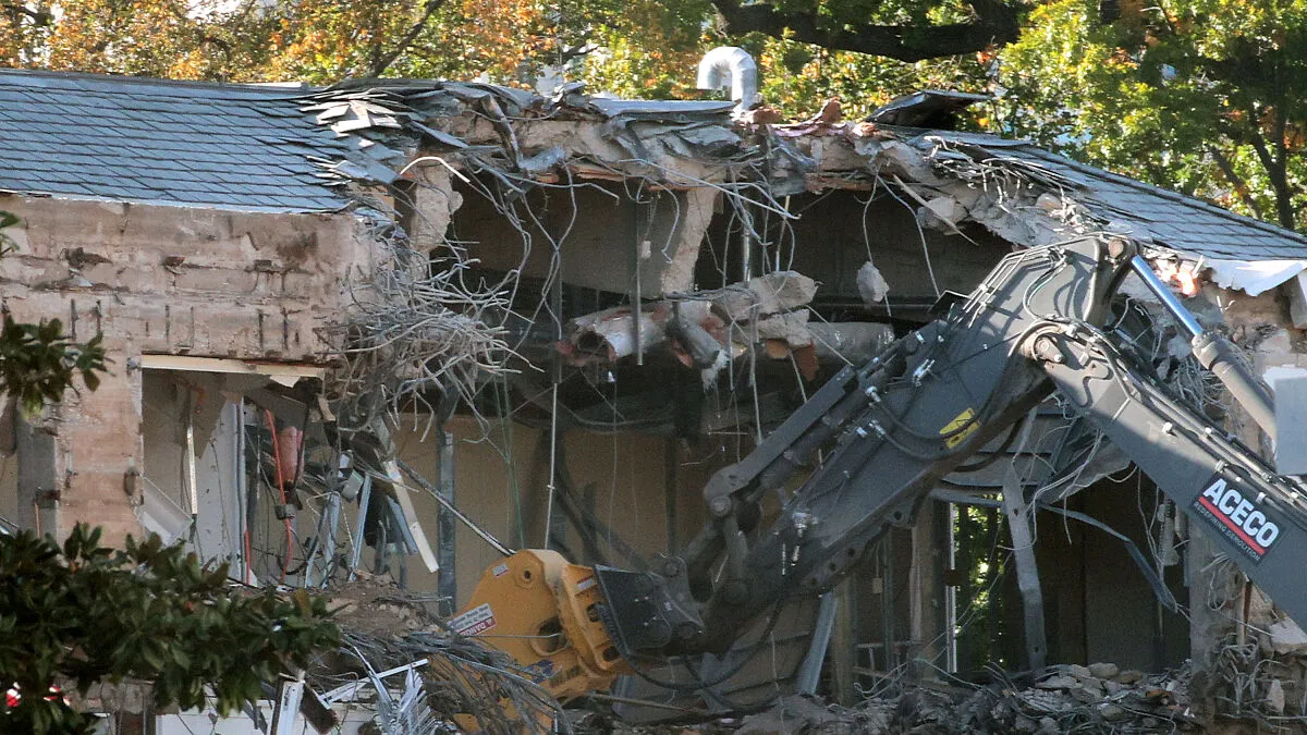Historic East Wing Torn Down As Trump Proceeds With Ballroom Project, Breaking Past Promise