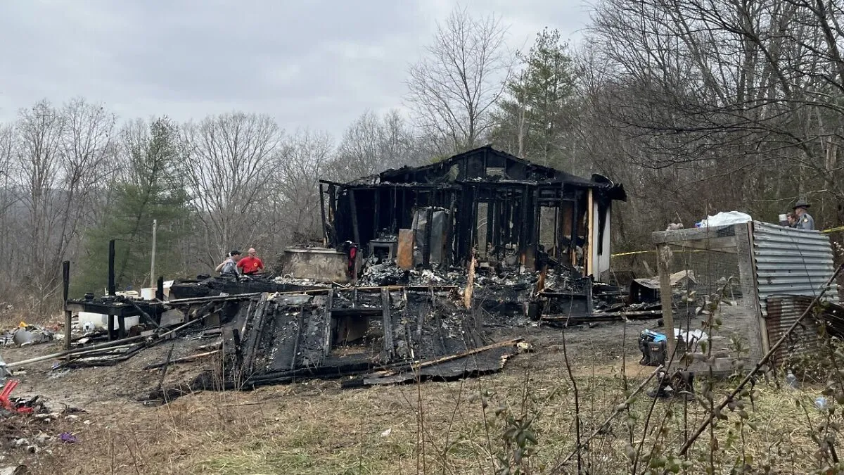 3 Children Pass Away In House Fire Days Before Christmas, 4-Year-Old, Parents And Grandma Injured